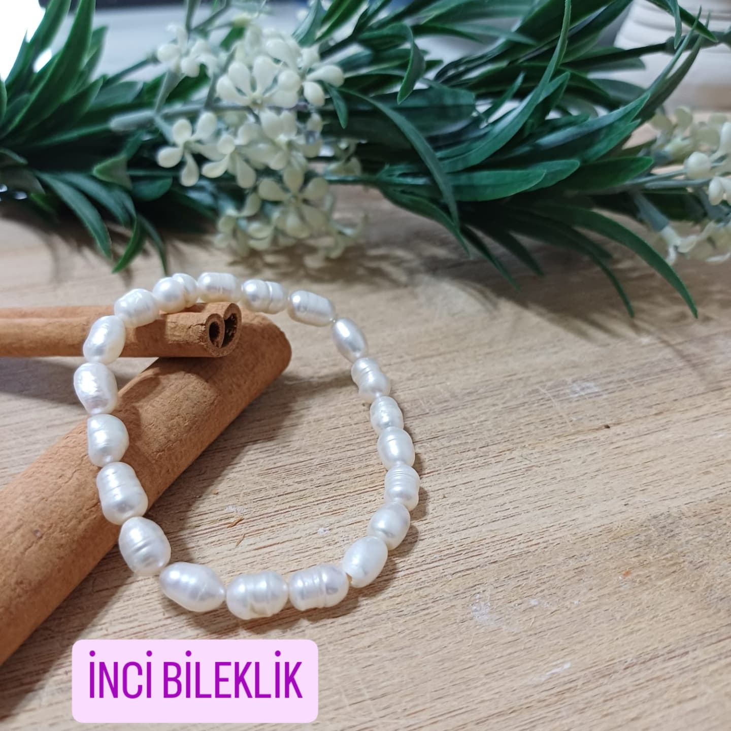 İnci Bileklik